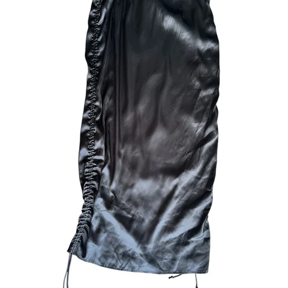 Urban Outfitters Satin Skirt Medium - Picture 2 of 11